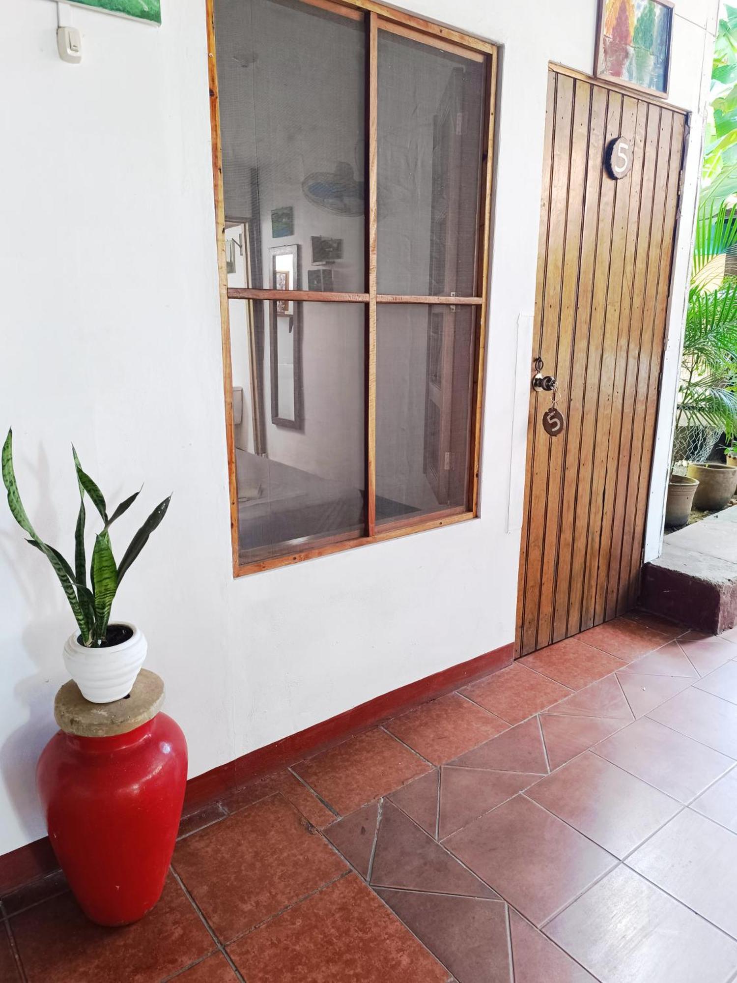 Casa De Los Berrios Leon Exterior photo
